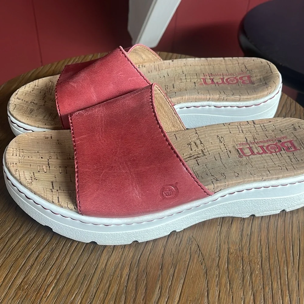 Born shoes size 8. Used but really good condition. - Picture 4 of 8